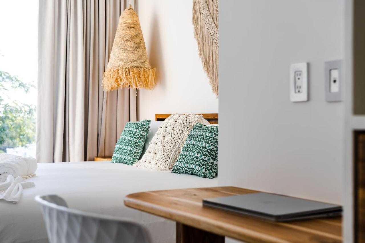 Mvillas Luxury Villas With Beach Club Access & Sauna Тамариндо Экстерьер фото